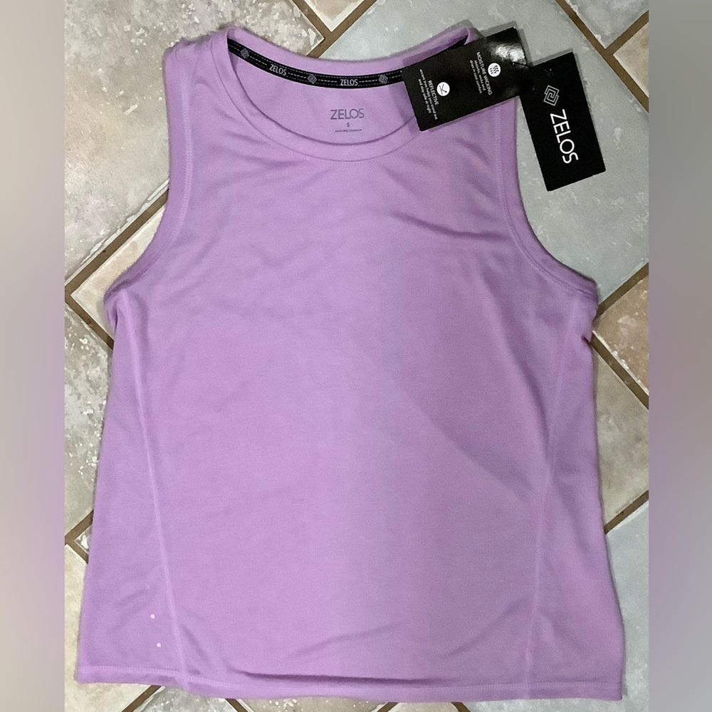 Zelos lavender running top. Sz. S. BNWT. Reflective accents - Picture 4 of 6